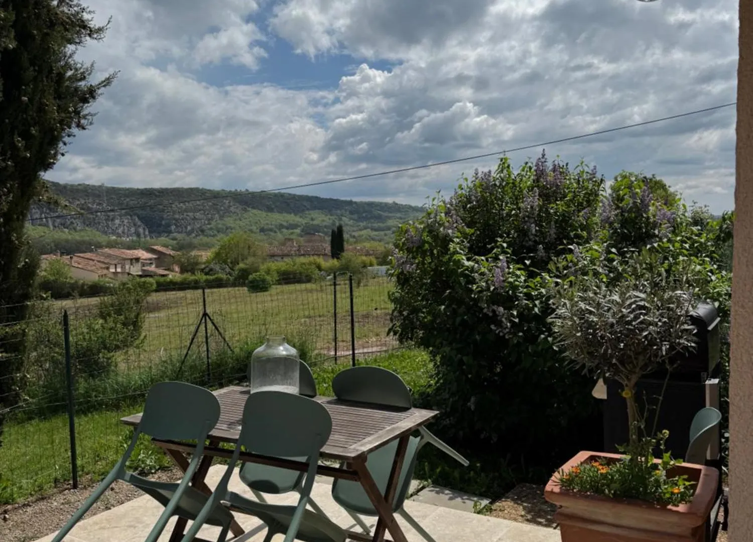 Maison De Campagne Quinson France
